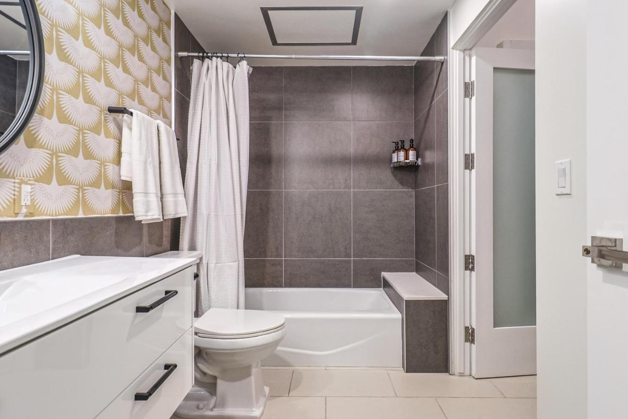 Stunning 1 Bdr 1 Bth, Pool, Jacuzzi Apartment Лос Анджелис Екстериор снимка
