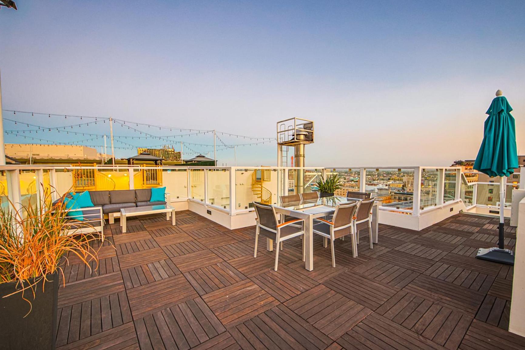 Stunning 1 Bdr 1 Bth, Pool, Jacuzzi Apartment Лос Анджелис Екстериор снимка